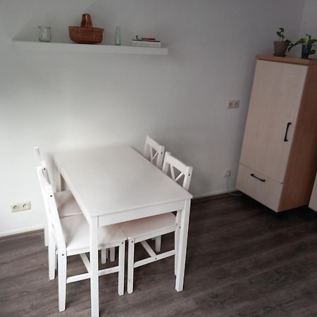 Top Apartment 200 Meter Zum Rheinauhafen Cologne Luaran gambar